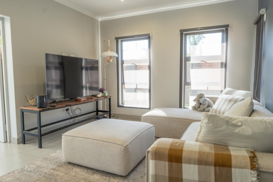 3 Bedroom Property for Sale in Grimbeeck Park North West